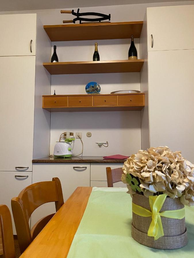 Casa Giovanna Rozzano Eksteriør bilde