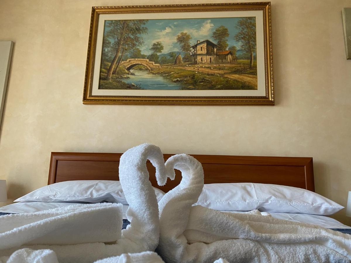Casa Giovanna Rozzano Eksteriør bilde